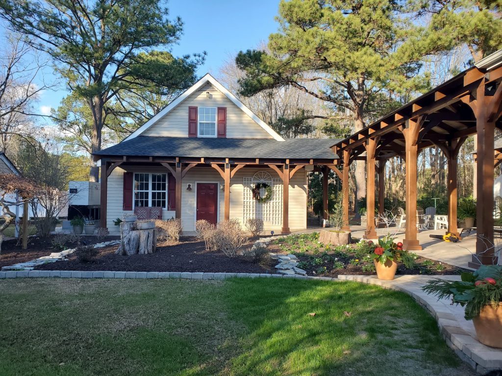 Breezeway built by home remodeler for cosmetic appeal